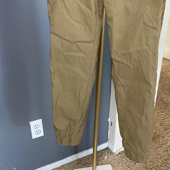 Weatherproof Men's Tan Joggers with Drawstring - Picture 6 of 6